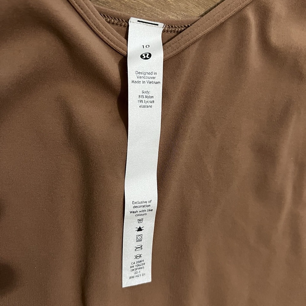Lululemon Align Long Sleeve V Neck Crop Top Shirt  Size 10 Dusty Clay - Picture 3 of 8